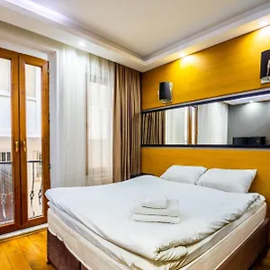 فندق زينيا, اسطنبول